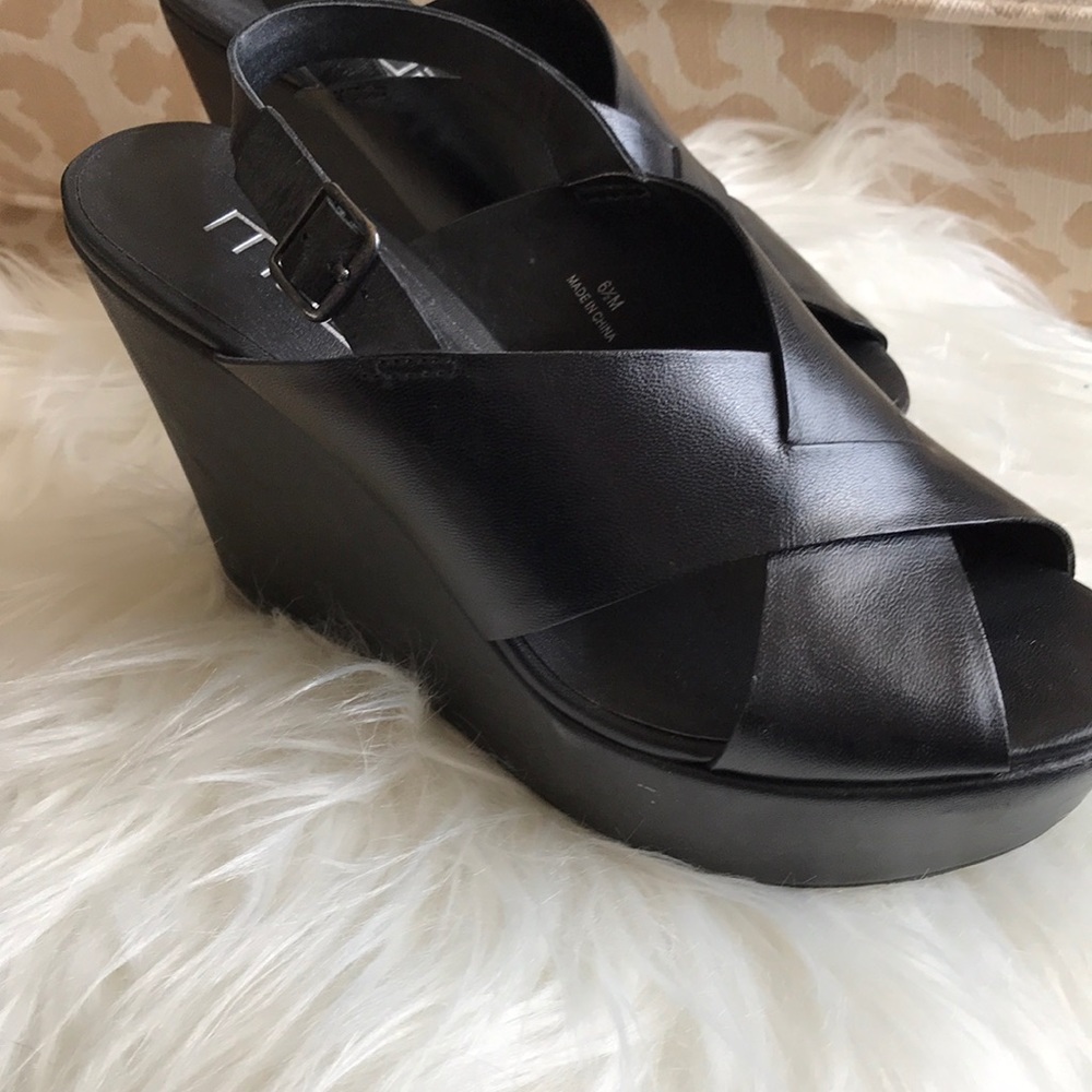 Moda Black Clara Platform Wedge